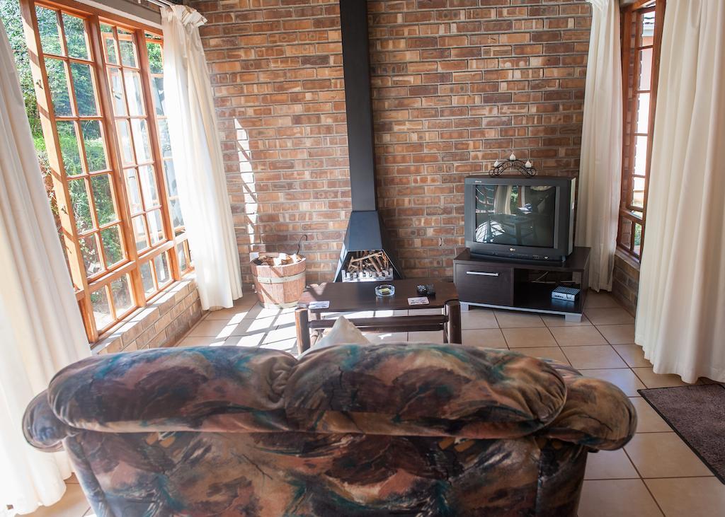 Cheerio Trout Fishing & Holiday Resort Tzaneen Habitación foto